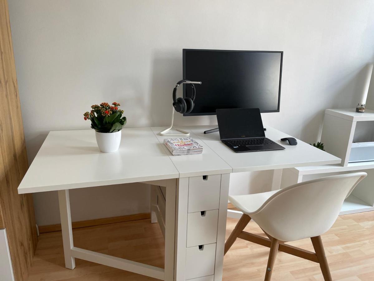 Central Sunny Flat With Free Parking Apartment Viena Exterior foto