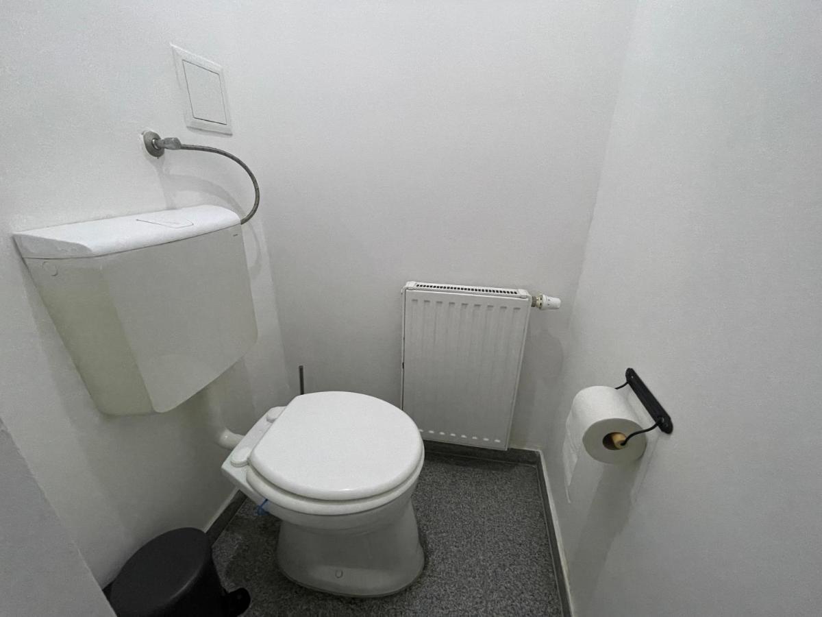 Central Sunny Flat With Free Parking Apartment Viena Exterior foto